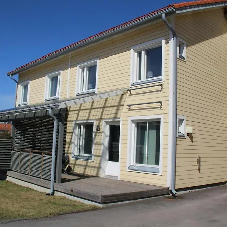 Spacious For 8 With Sauna Kerava